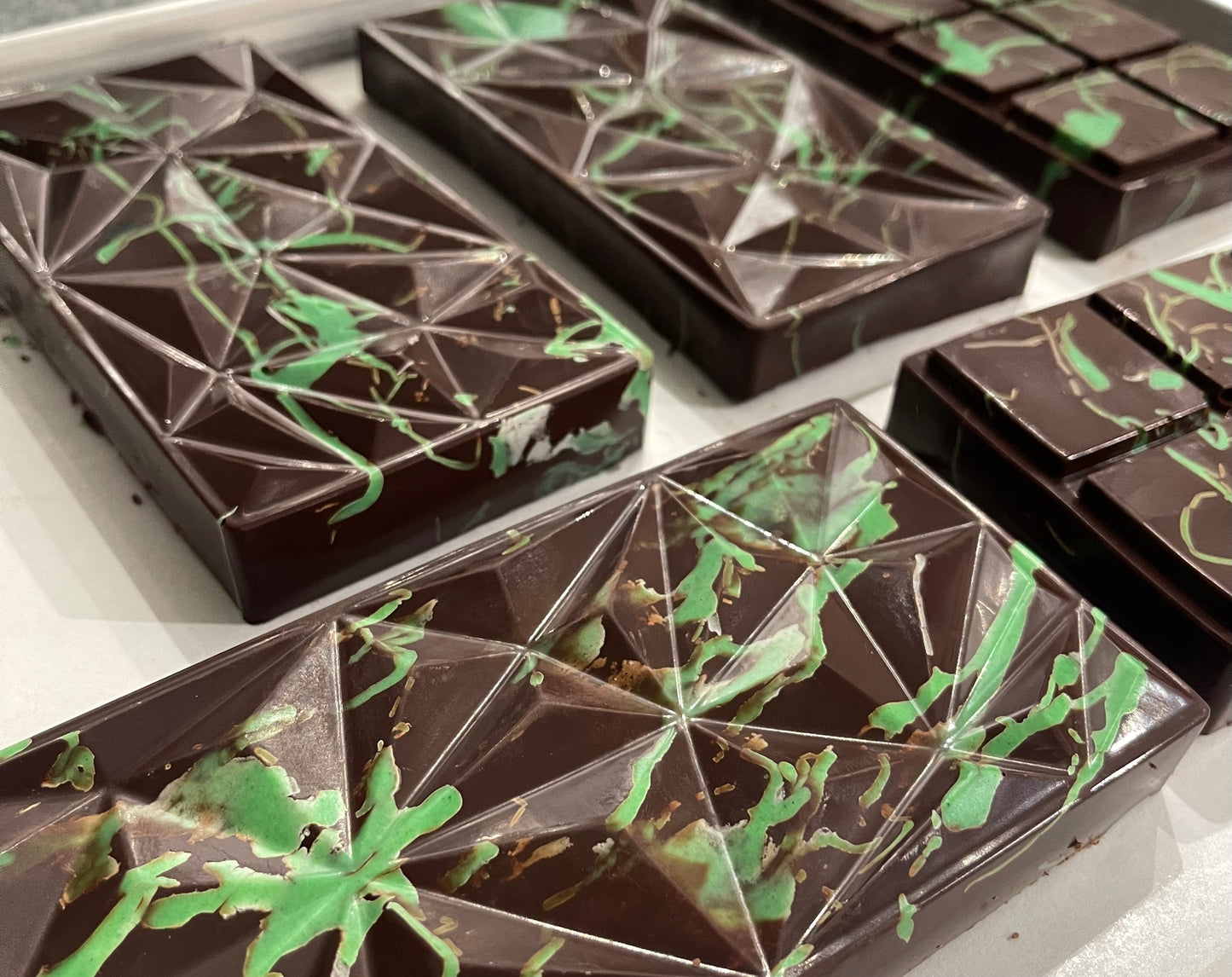 DUBAI CHOCOLATE BAR 200g